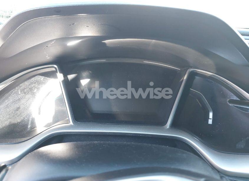 Photo 7 of 2019 Honda Civic EX (VIN 19XFC1F37KE200800)