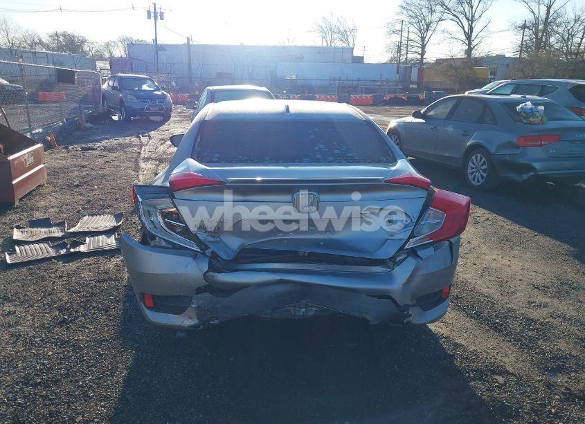 Photo 16 of 2019 Honda Civic EX (VIN 19XFC1F37KE201526)