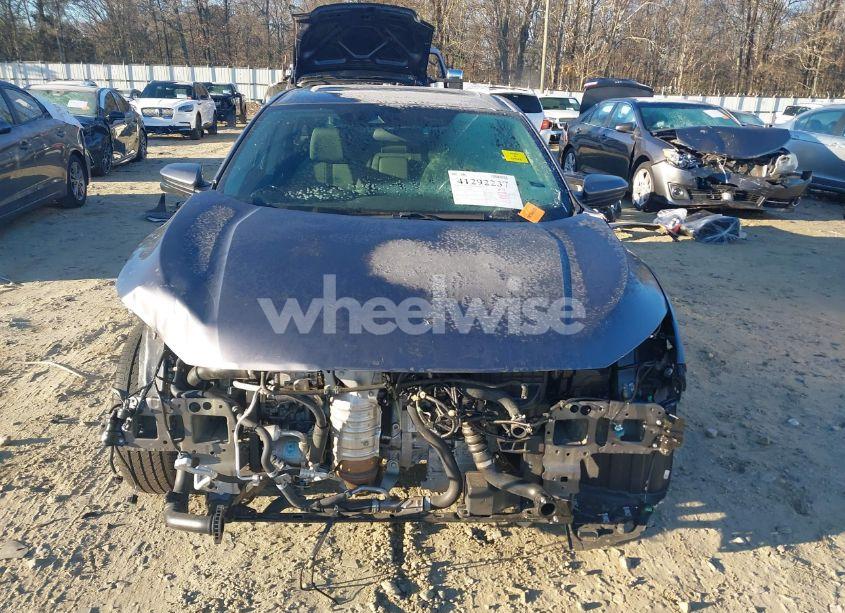 Photo 13 of 2020 Honda Civic EX (VIN 19XFC1F37LE006205)