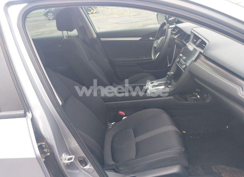 Photo 5 of 2020 Honda Civic EX (VIN 19XFC1F37LE010982)