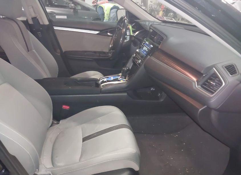 Photo 5 of 2020 Honda Civic EX (VIN 19XFC1F37LE206145)