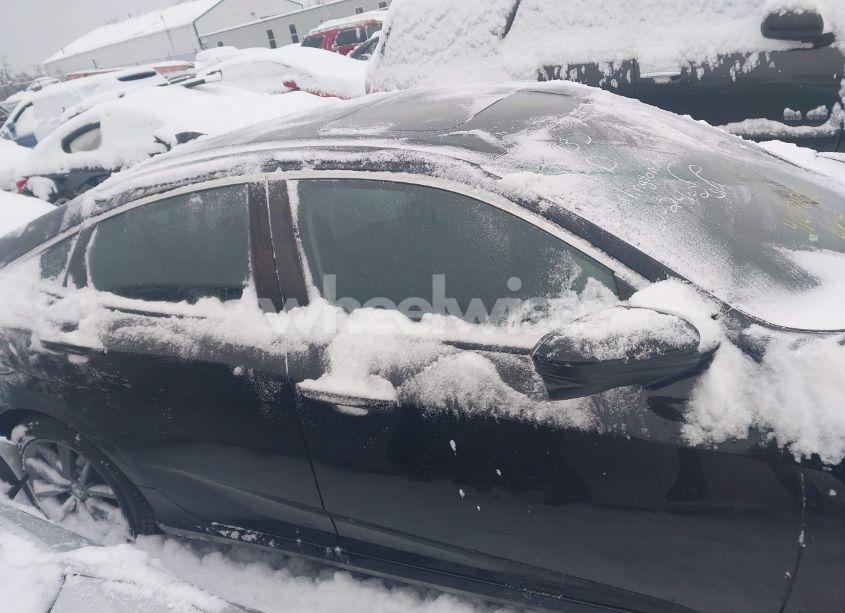 Photo 14 of 2021 Honda Civic EX (VIN 19XFC1F37ME009090)