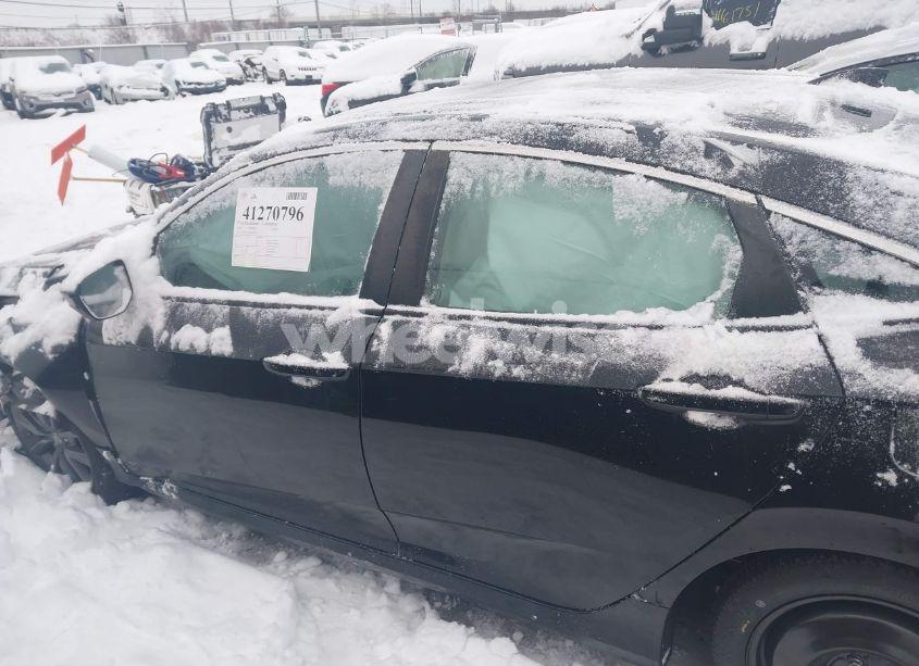 Photo 15 of 2021 Honda Civic EX (VIN 19XFC1F37ME009090)