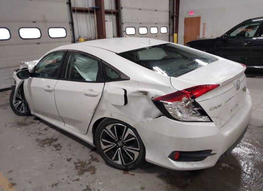 Photo 3 of 2016 Honda Civic EX-T (VIN 19XFC1F38GE004579)