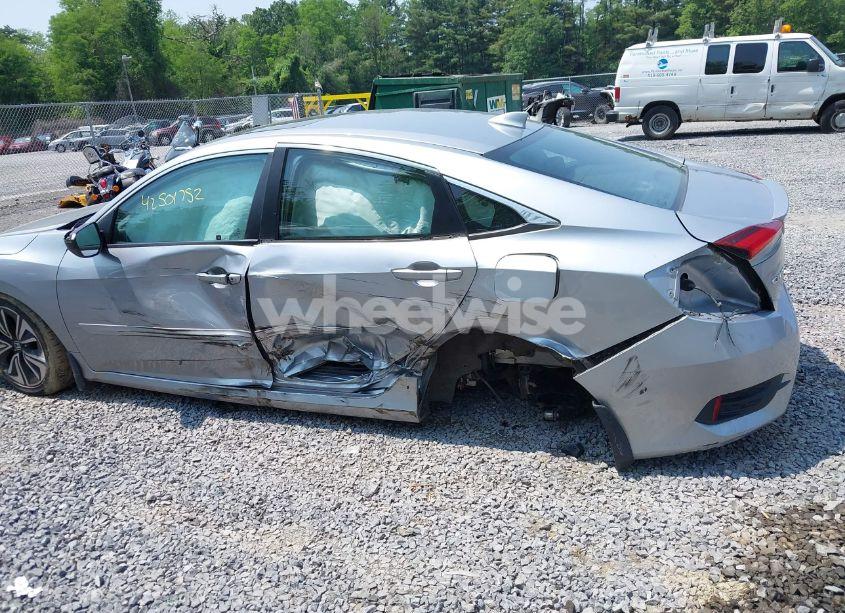 Photo 13 of 2016 Honda Civic EX-T (VIN 19XFC1F38GE221078)