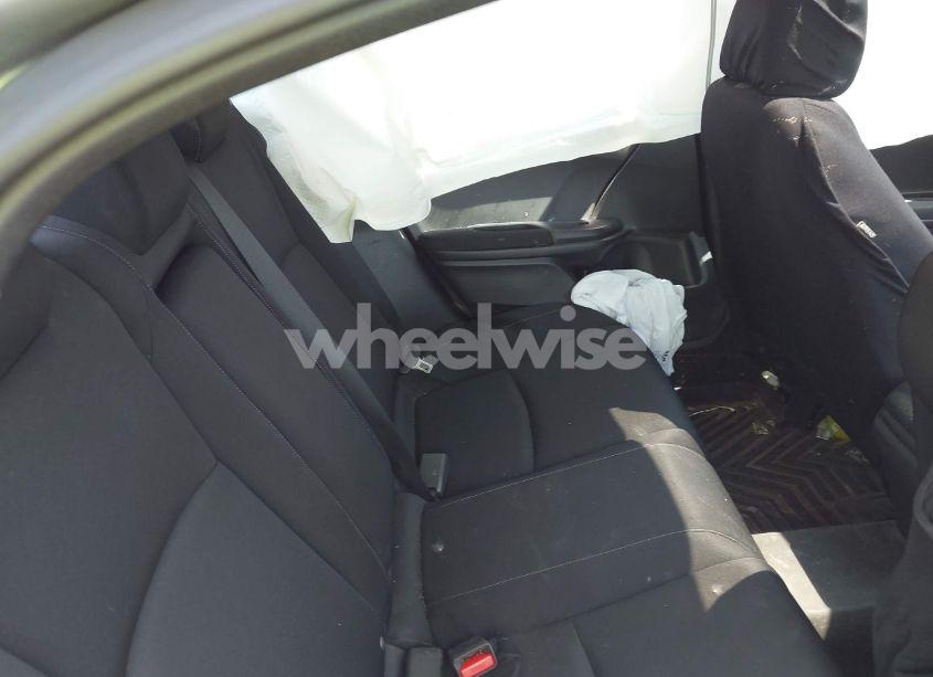 Photo 8 of 2016 Honda Civic EX-T (VIN 19XFC1F38GE221078)