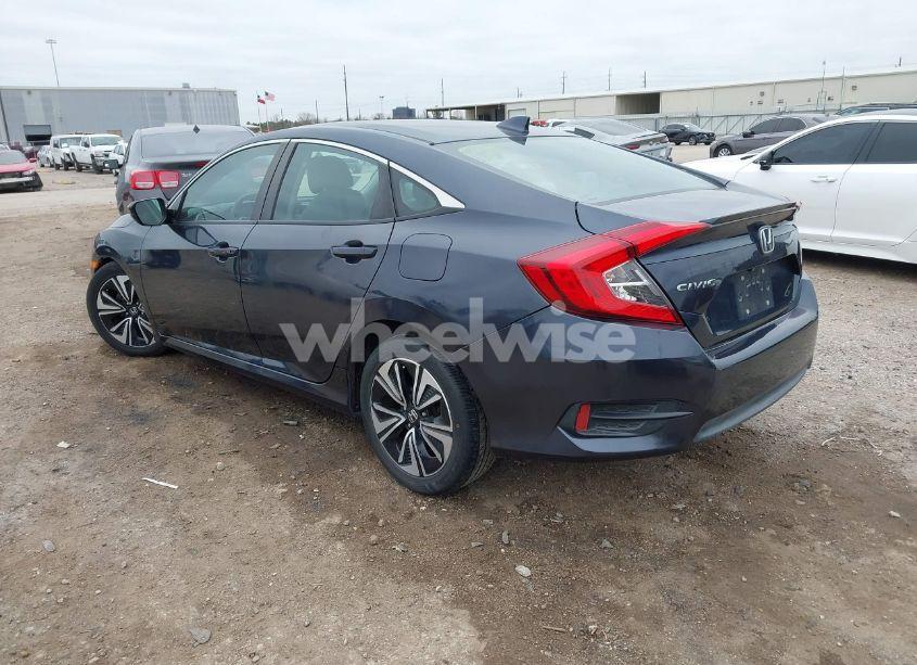 Photo 3 of 2017 Honda Civic EX-T (VIN 19XFC1F38HE005703)