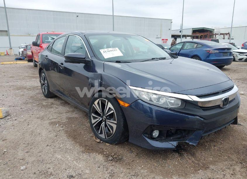 Photo 6 of 2017 Honda Civic EX-T (VIN 19XFC1F38HE005703)