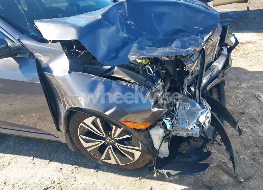 Photo 16 of 2017 Honda Civic EX-T (VIN 19XFC1F38HE014126)