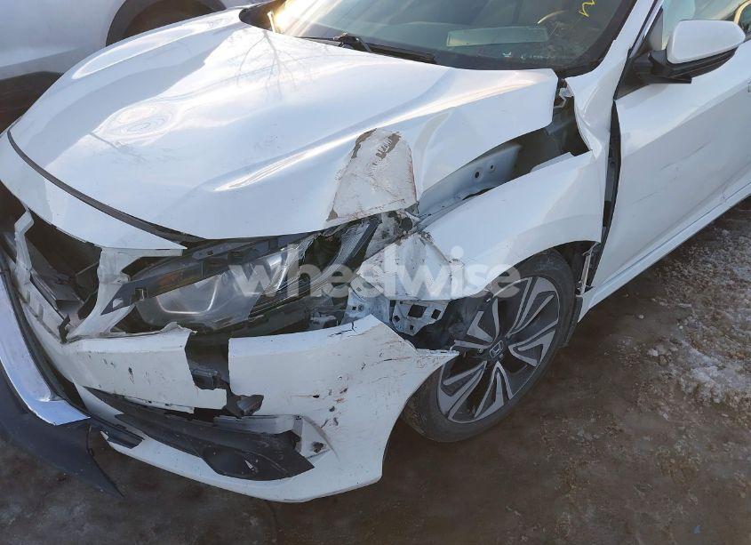 Photo 6 of 2017 Honda Civic EX-T (VIN 19XFC1F38HE018306)