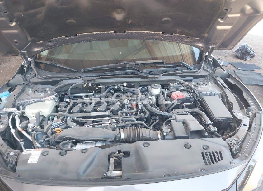 Photo 10 of 2019 Honda Civic EX (VIN 19XFC1F38KE017275)