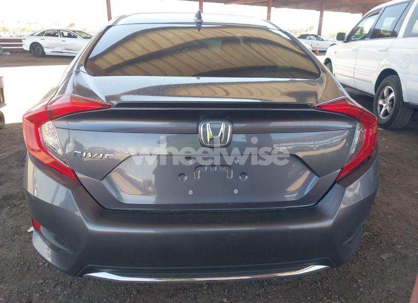 Photo 16 of 2019 Honda Civic EX (VIN 19XFC1F38KE017275)