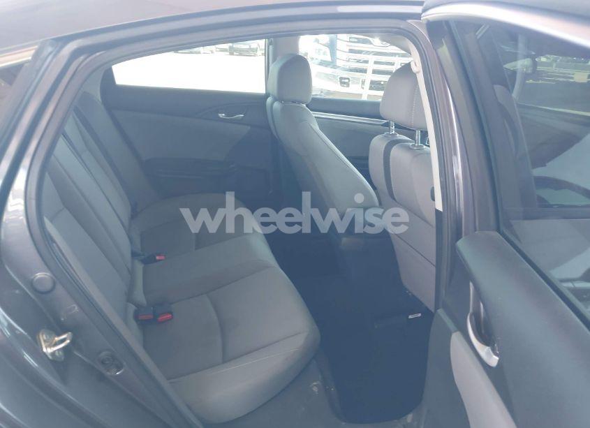 Photo 8 of 2019 Honda Civic EX (VIN 19XFC1F38KE017275)