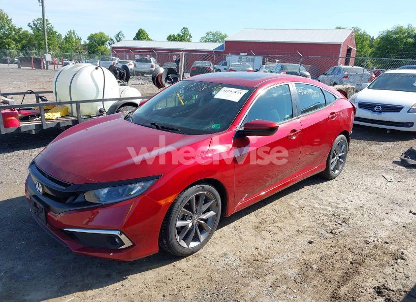 Photo 2 of 2019 Honda Civic EX (VIN 19XFC1F38KE019091)
