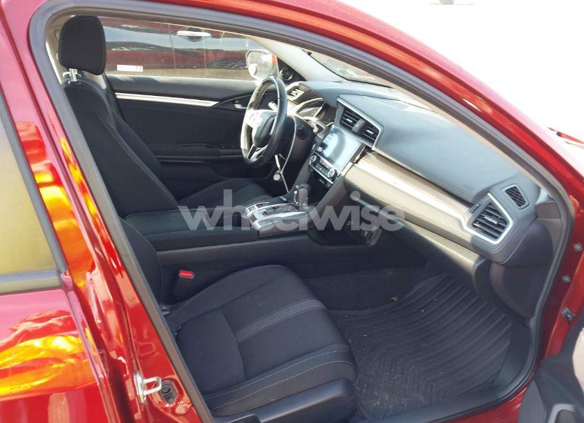 Photo 5 of 2019 Honda Civic EX (VIN 19XFC1F38KE019091)