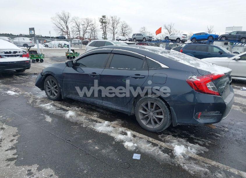 Photo 3 of 2019 Honda Civic EX (VIN 19XFC1F38KE202488)