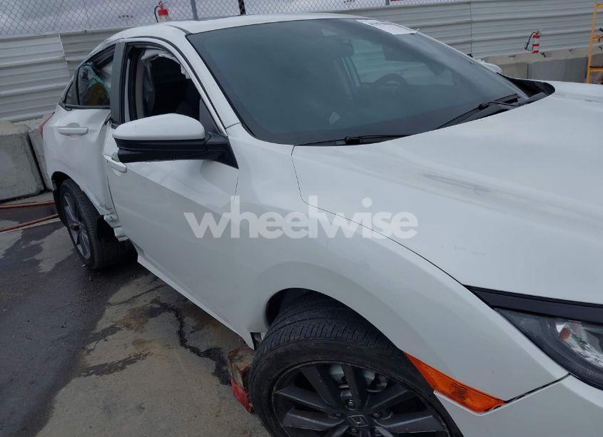 Photo 6 of 2019 Honda Civic EX (VIN 19XFC1F38KE210039)