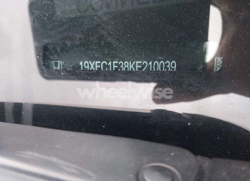 Photo 9 of 2019 Honda Civic EX (VIN 19XFC1F38KE210039)