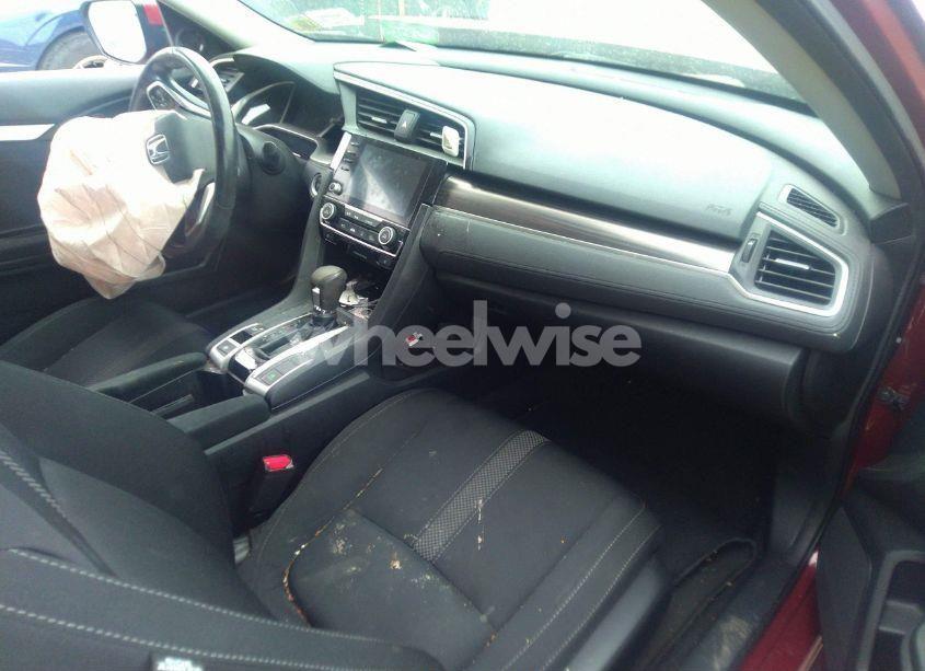 Photo 5 of 2019 Honda Civic EX (VIN 19XFC1F38KE213247)