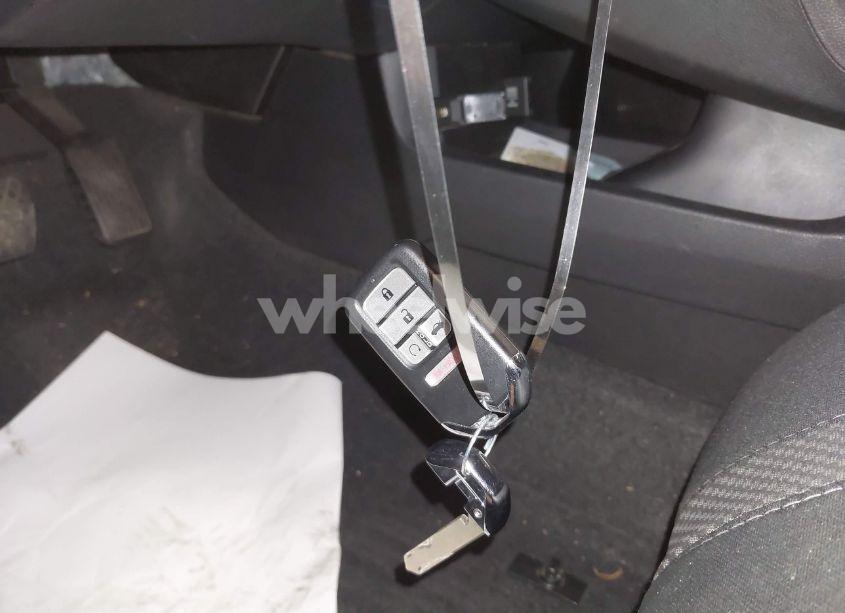 Photo 11 of 2021 Honda Civic EX (VIN 19XFC1F38ME001693)