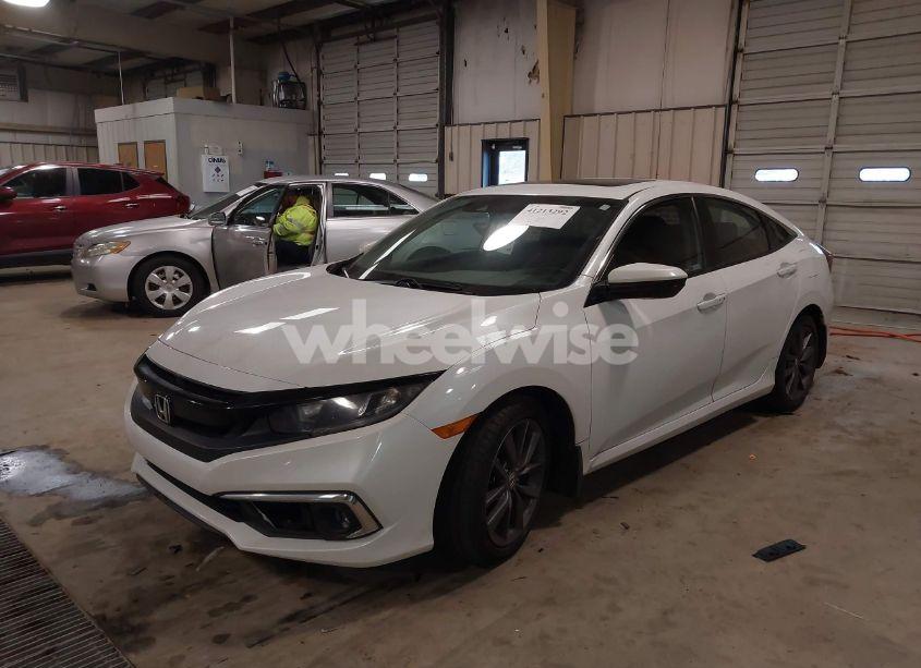 Photo 2 of 2021 Honda Civic EX (VIN 19XFC1F38ME001693)