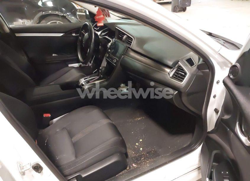 Photo 5 of 2021 Honda Civic EX (VIN 19XFC1F38ME001693)