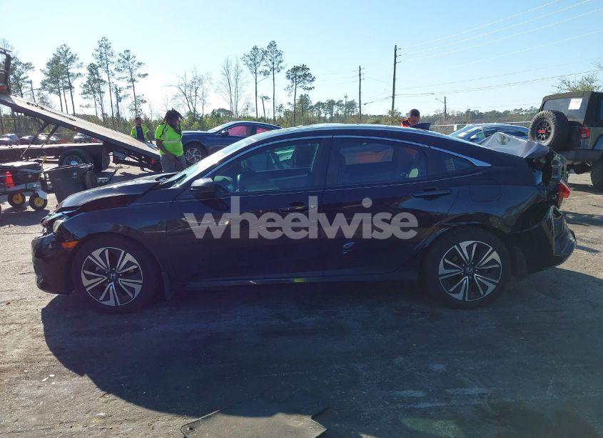 Photo 14 of 2016 Honda Civic EX-T (VIN 19XFC1F39GE031418)