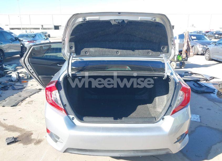 Photo 18 of 2016 Honda Civic EX-T (VIN 19XFC1F39GE035193)