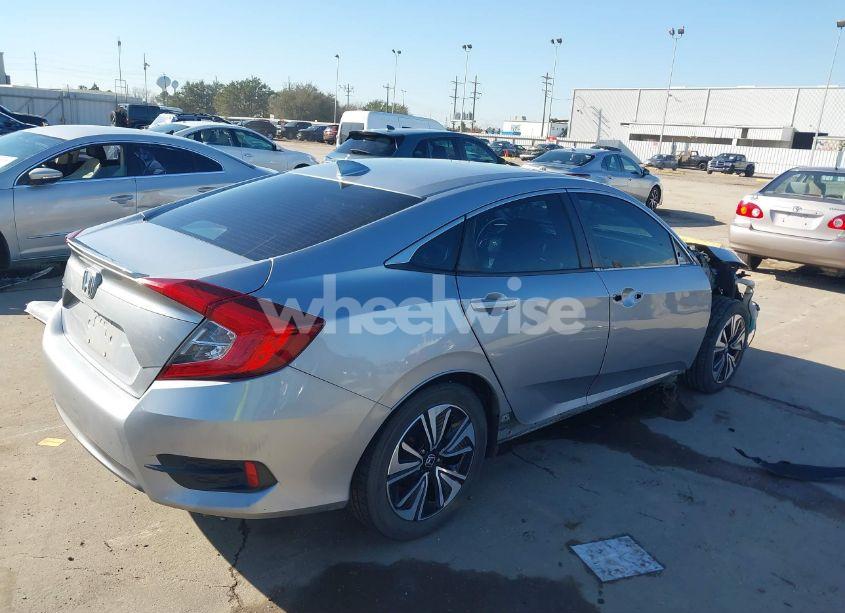 Photo 4 of 2016 Honda Civic EX-T (VIN 19XFC1F39GE035193)