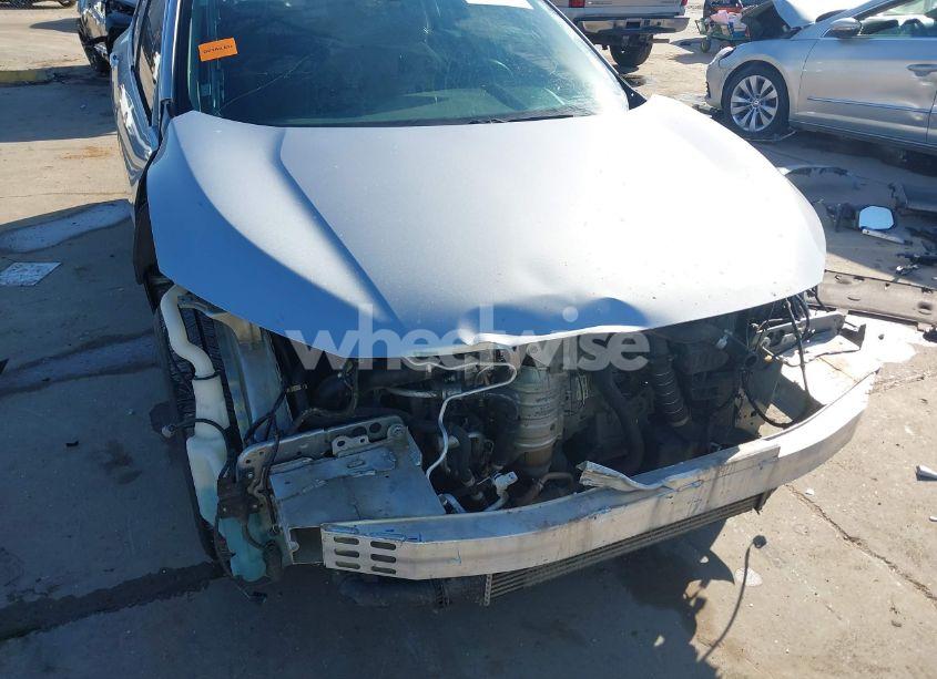 Photo 6 of 2016 Honda Civic EX-T (VIN 19XFC1F39GE035193)