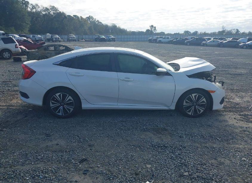 Photo 13 of 2016 Honda Civic EX-T (VIN 19XFC1F39GE042807)