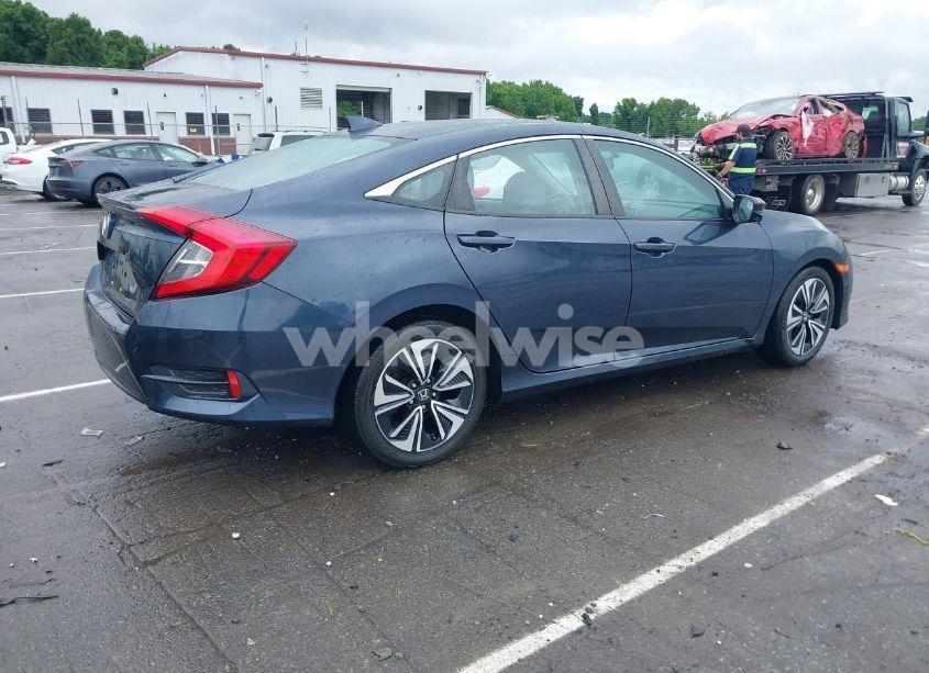 Photo 4 of 2016 Honda Civic EX-T (VIN 19XFC1F39GE044332)