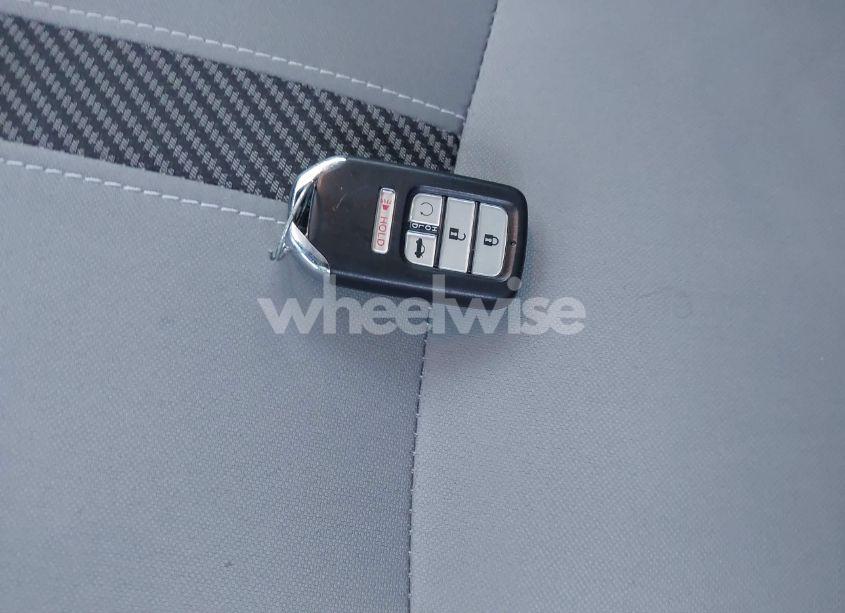 Photo 11 of 2016 Honda Civic EX-T (VIN 19XFC1F39GE222837)