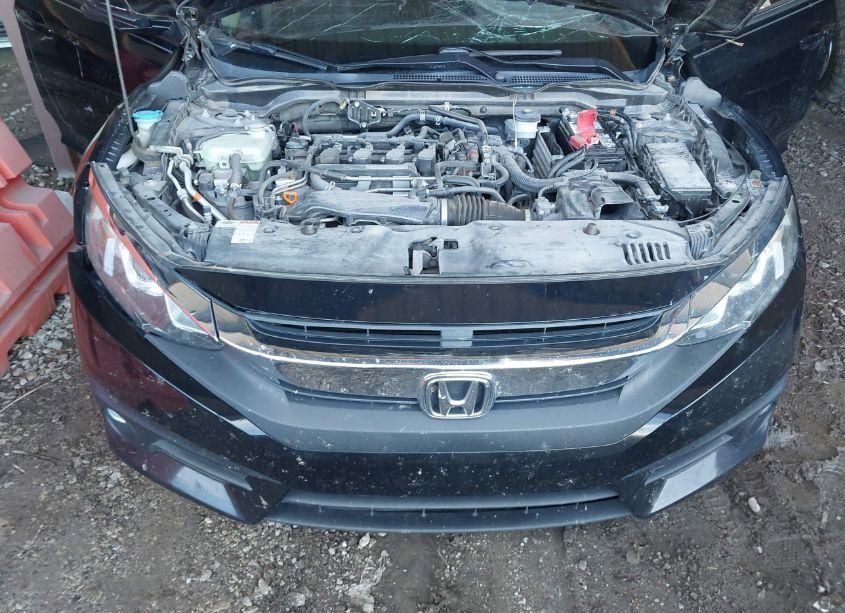 Photo 12 of 2017 Honda Civic EX-T (VIN 19XFC1F39HE018928)