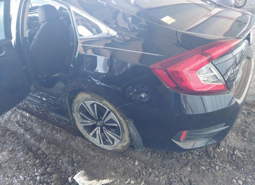 Photo 3 of 2017 Honda Civic EX-T (VIN 19XFC1F39HE018928)