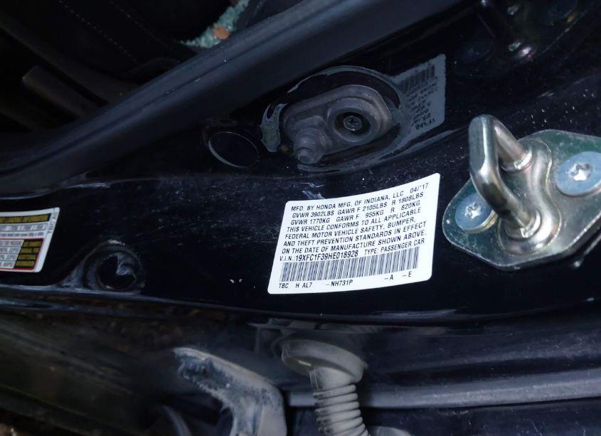 Photo 9 of 2017 Honda Civic EX-T (VIN 19XFC1F39HE018928)