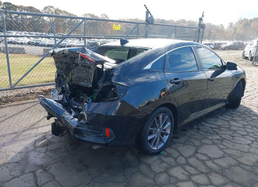 Photo 4 of 2019 Honda Civic EX (VIN 19XFC1F39KE016331)