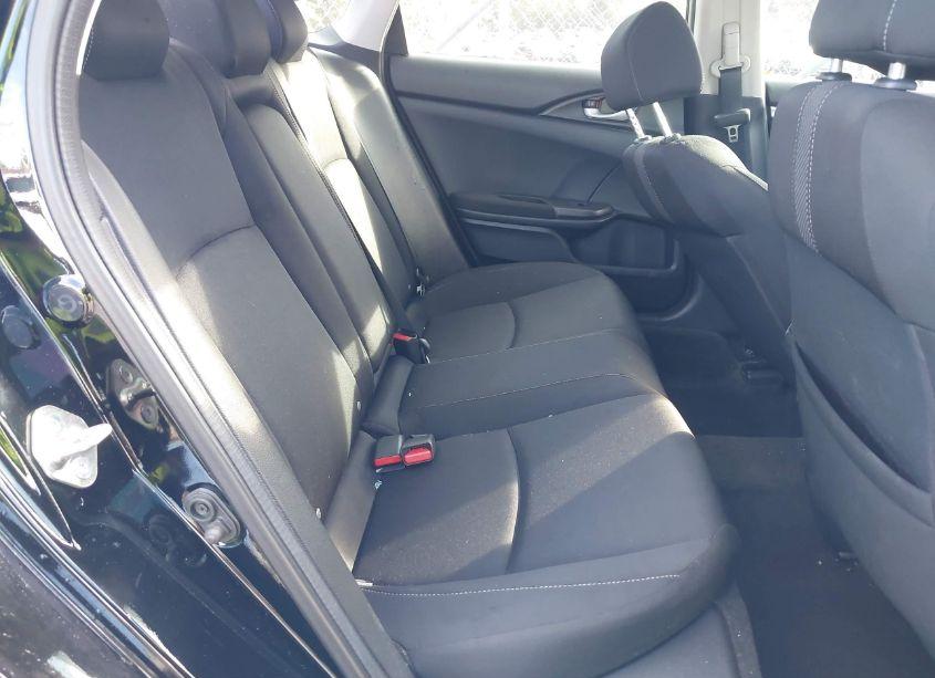 Photo 8 of 2019 Honda Civic EX (VIN 19XFC1F39KE016331)