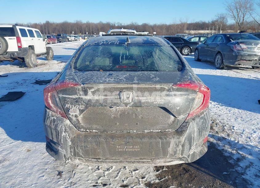 Photo 16 of 2019 Honda Civic EX (VIN 19XFC1F39KE019522)