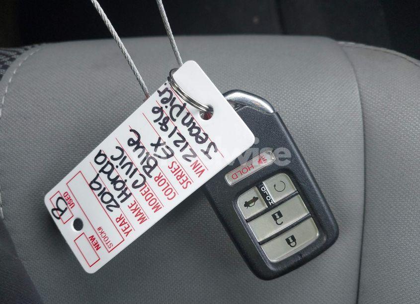 Photo 11 of 2019 Honda Civic EX (VIN 19XFC1F39KE212186)