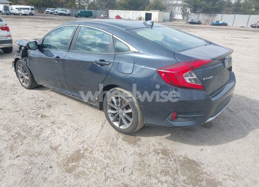 Photo 3 of 2019 Honda Civic EX (VIN 19XFC1F39KE212186)