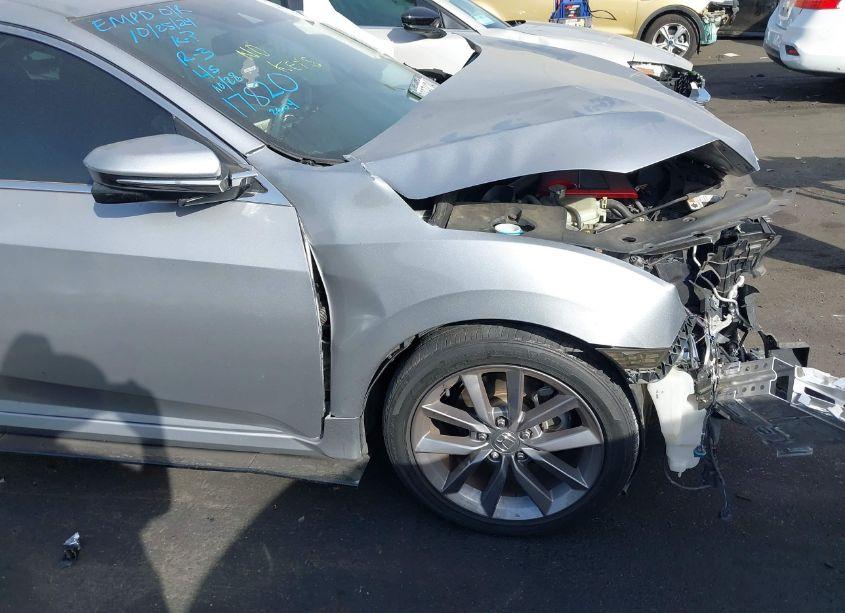 Photo 18 of 2019 Honda Civic EX (VIN 19XFC1F39KE212804)