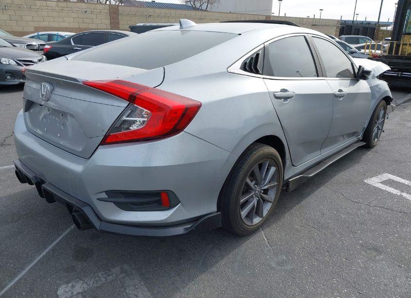 Photo 4 of 2019 Honda Civic EX (VIN 19XFC1F39KE212804)