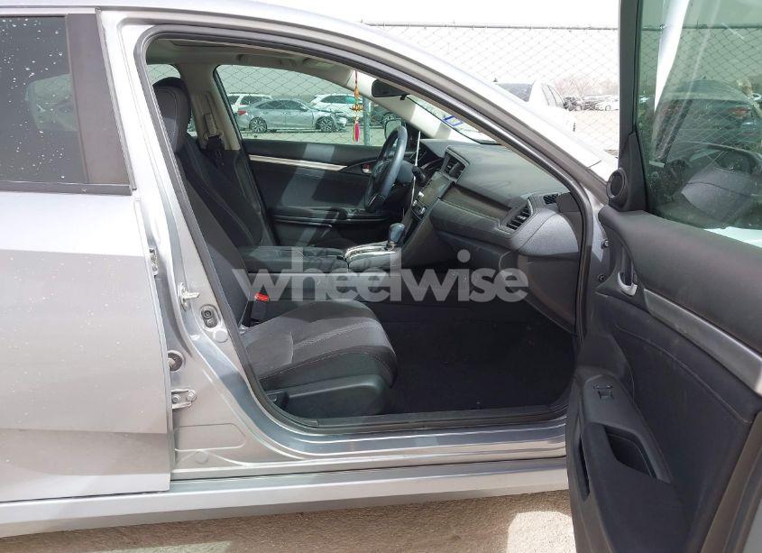 Photo 5 of 2020 Honda Civic EX (VIN 19XFC1F39LE000129)