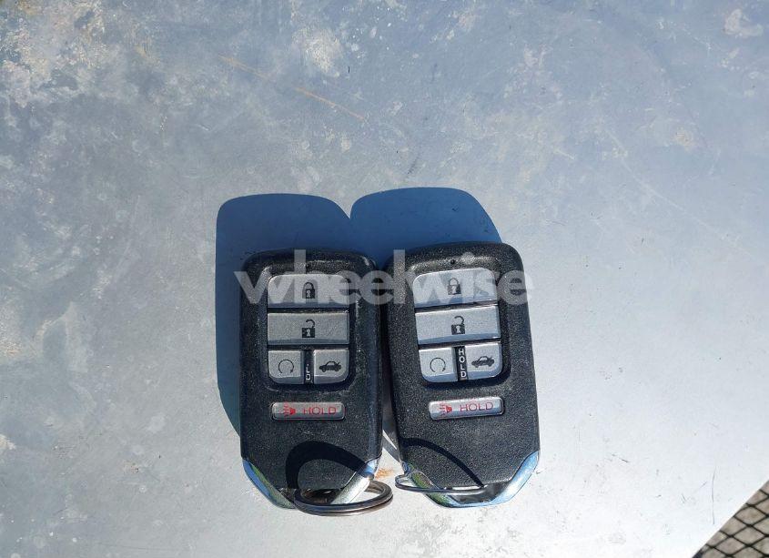 Photo 11 of 2020 Honda Civic EX (VIN 19XFC1F39LE025161)