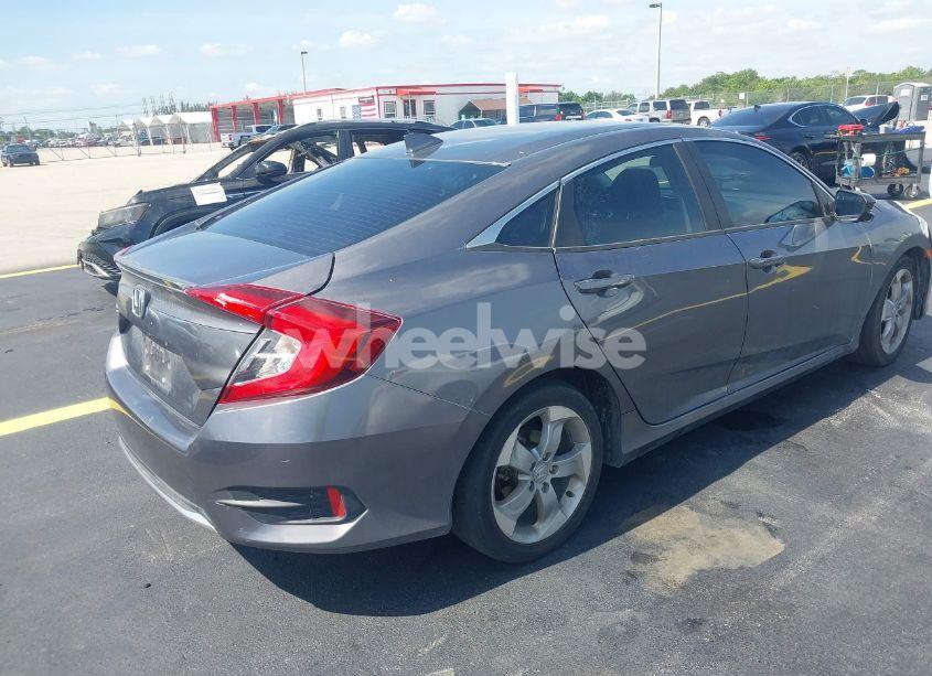 Photo 4 of 2021 Honda Civic EX (VIN 19XFC1F39ME014128)