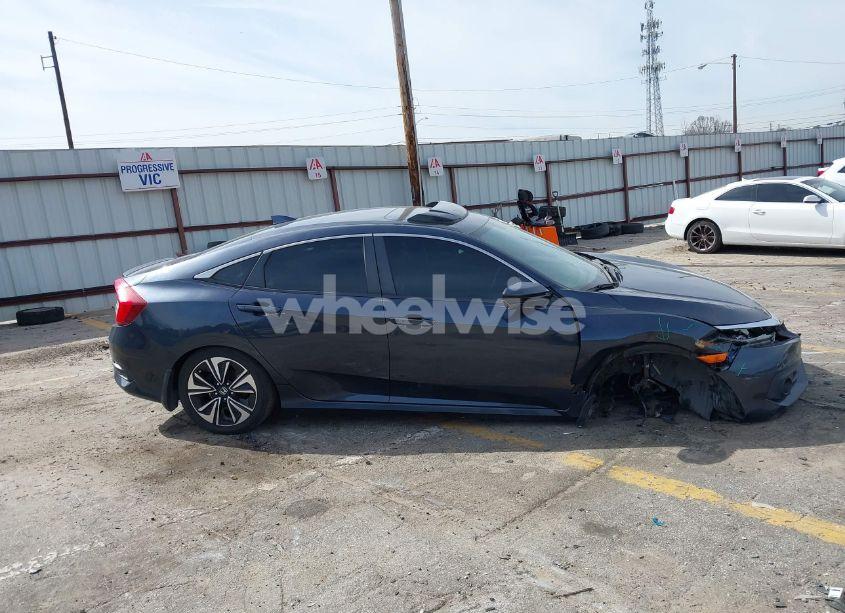 Photo 13 of 2016 Honda Civic EX-T (VIN 19XFC1F3XGE020086)