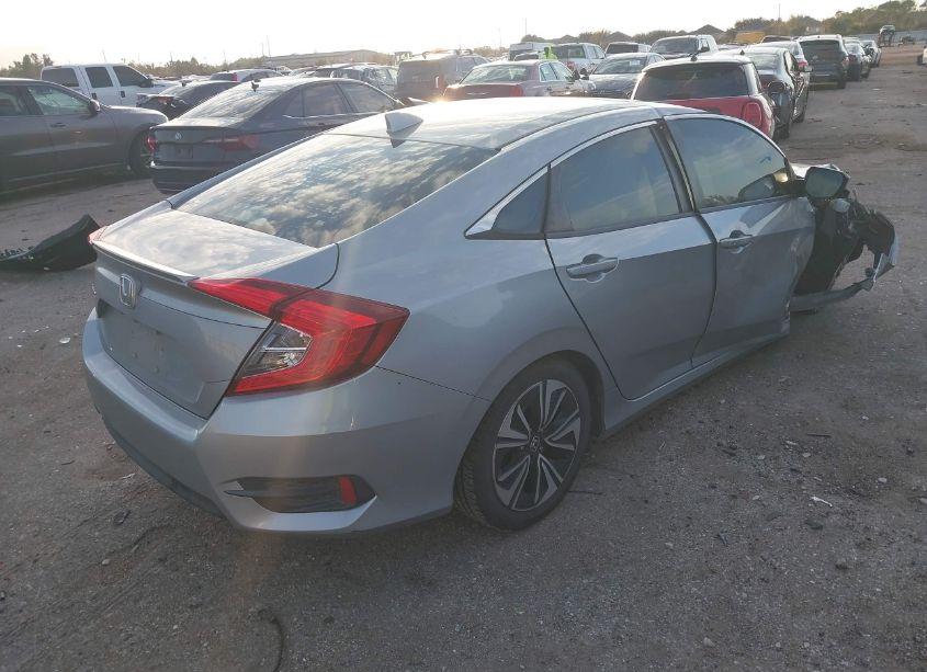 Photo 4 of 2016 Honda Civic EX-T (VIN 19XFC1F3XGE024655)