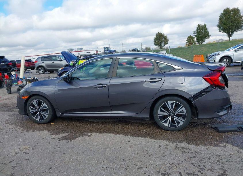 Photo 14 of 2016 Honda Civic EX-T (VIN 19XFC1F3XGE035655)
