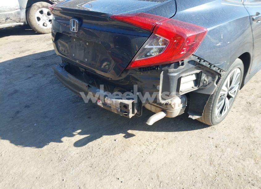 Photo 18 of 2016 Honda Civic EX-T (VIN 19XFC1F3XGE216013)